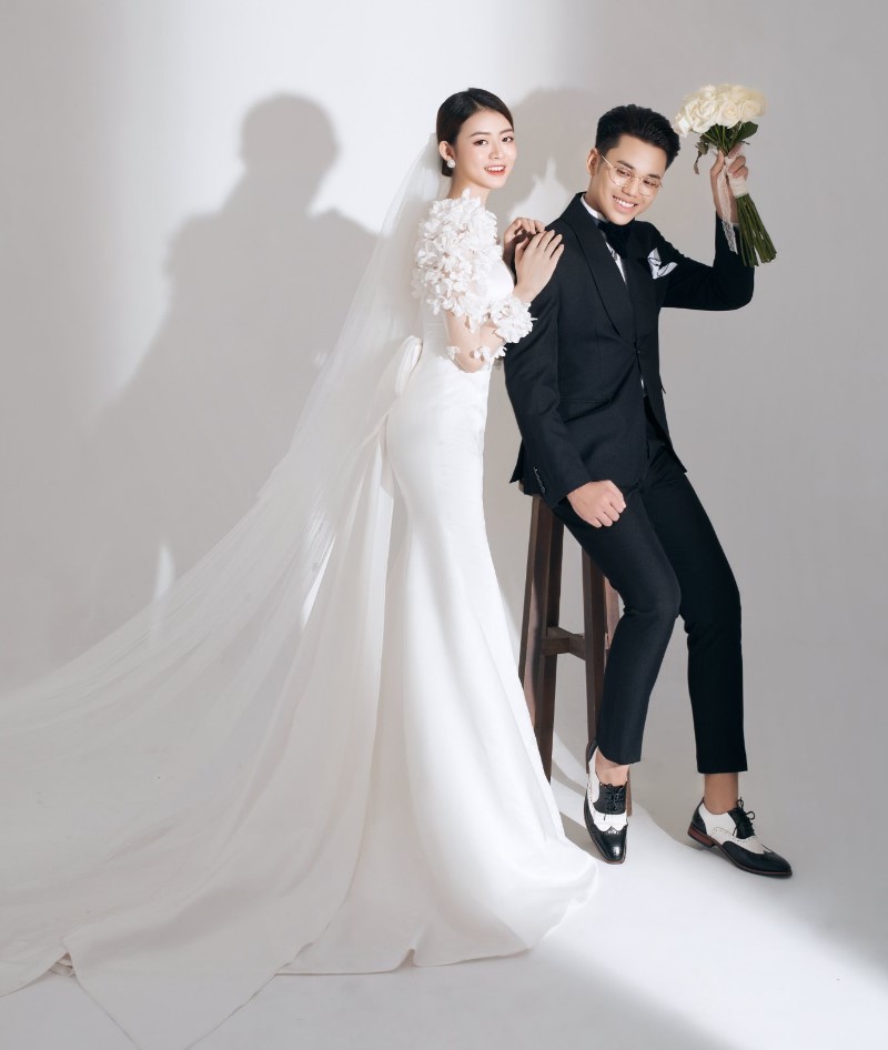 Báo giá chụp ảnh cưới để cổng trọn gói chuyên nghiệp 2024
